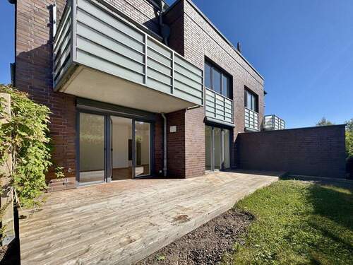 Bangkirai-Terrasse - 