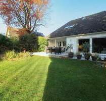 Modernisiertes Einfamilienhaus mit Bungalowcharakter und Ausbaureserve - Ammersbek Siedlung Daheim-Heimgarten