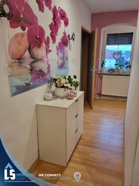 e07f398e-7b79-4eb7-94a4-f8628d43c0d6 - 