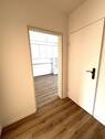 Flur/Eingangsbereich - 2 Zimmer Etagenwohnung in Bielefeld