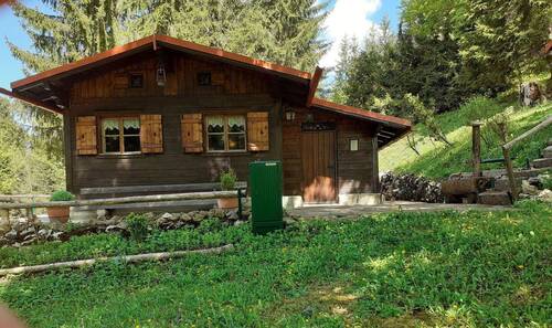 Frontansicht (Südseite) - 2 Zimmer Mehrfamilienhaus, Wohnhaus in Rottach-Egern