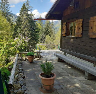 Frontansicht (Süd-Westen) - Mehrfamilienhaus, Wohnhaus mit 68,00 m² in Rottach-Egern zum Kaufen