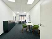 Büro - Gewerbefläche in Heidenheim zu vermieten Büro (440m²) & Lager (344m²) direkt an der B 19