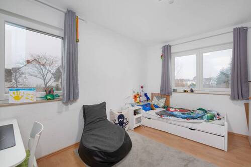 Kinderzimmer OG Hinterhaus - 