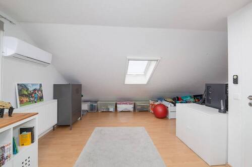 Zimmer DG Hinterhaus - 