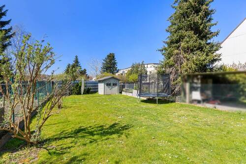 Hinterhaus Aussenansicht (15) - Doppelhaushälfte mit 212,00 m² in Karlsruhe zum Kaufen