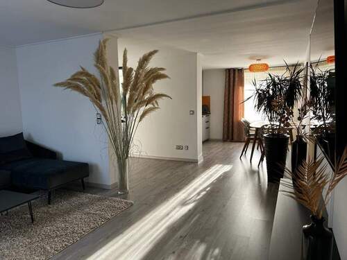 - - 3 Zimmer Etagenwohnung zur Miete in Frankfurt am Main