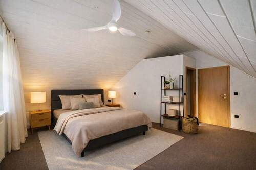 Schlafzimmer im Dachgeschoß - 