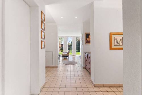 Flur_Garten - 4 Zimmer Einfamilienhaus zum Kaufen in Neuss