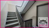 Treppenhaus - 3 Zimmer Etagenwohnung zum Kaufen in Berlin