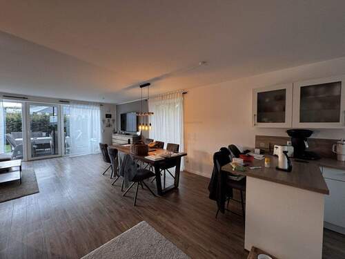 Wohnbereich - 5 Zimmer Doppelhaushälfte zur Miete in Buchholz in der Nordheide