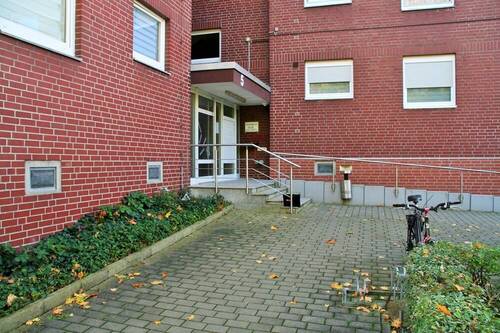 Eingangsbereich II - 2 Zimmer Etagenwohnung in Peine