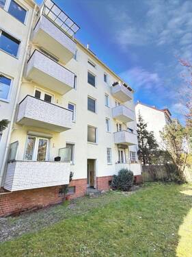 Hinterhof - 