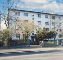 Reserviert! Charmante 4-Zimmer-Wohnung mit Balkon und Garage in bester Westend-Lage - Frankfurt am Main Westend-Süd