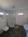 Badezimmer mit Dusche - 