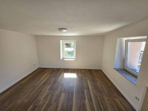 eines von 2 Schlafzimmern - 