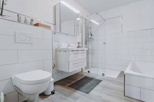 Badezimmer Erdgeschoss - 