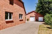 Aussenansicht - Einfamilienhaus mit 289,50 m² in Neuhaus zum Kaufen