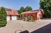 2 Doppelgaragen mit Werkstatt - 