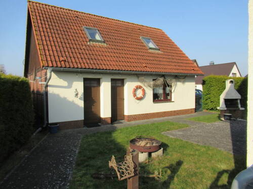 Bild 3 - 9 Zimmer Einfamilienhaus in Mönkebude
