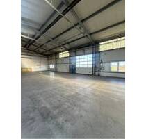 Halle, Lager-Produktionshallen mit Büro inkl. 2 Rolltore b. Erlangen-Höchstadt. An der A3- TOP LAGE - Gremsdorf