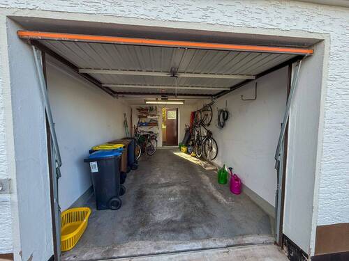 Garage - 