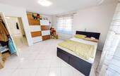 Zimmer 3 OG 1/2 - 