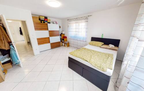 Zimmer 3 OG 1/2 - 