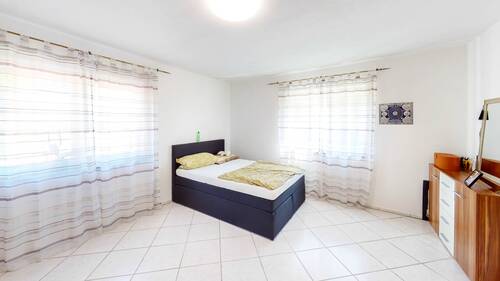 Zimmer 3 OG 2/2 - 