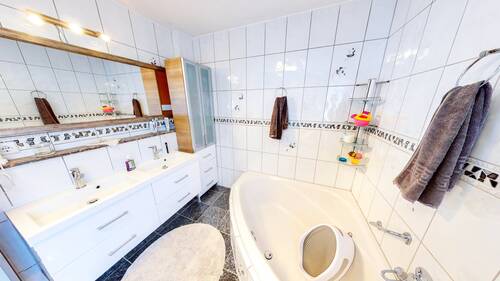 Badezimmer OG 2/2 - 