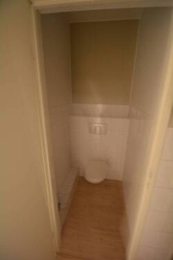 WC - 