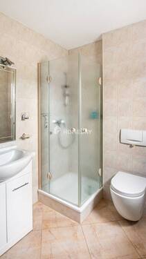 EG Badezimmer 1 - 