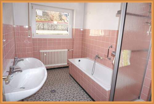 Badezimmer Erdgeschoss - 