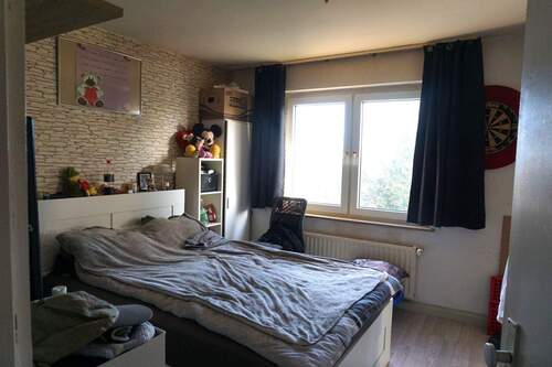 Schlafzimmer - 3 Zimmer Etagenwohnung in Bad Arolsen