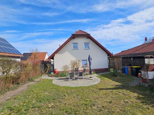 Garten - Einfamilienhaus mit 118,00 m&sup2; in Stendal zum Kaufen