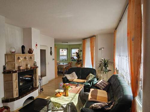 Wohnzimmer mit Kamin - 