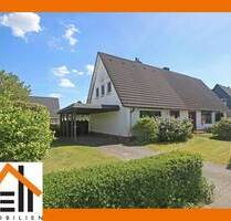 * Gepflegte Haushälfte * Nachverdichtung möglich * EBK * Vollbad * Keller * gr. Garten * Carport * uvm. * - Geesthacht