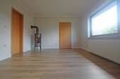 Wohnzimmer - Bild 2 - Doppelhaushälfte mit 81,60 m² in Geesthacht zum Kaufen