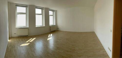 Bild 1 - 3-R.-Altbauwohnung mit Elbhangblick