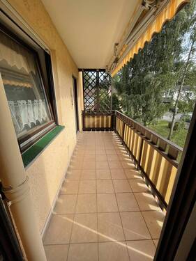 Balkon - 2 Zimmer Etagenwohnung zum Kaufen in Treuchtlingen