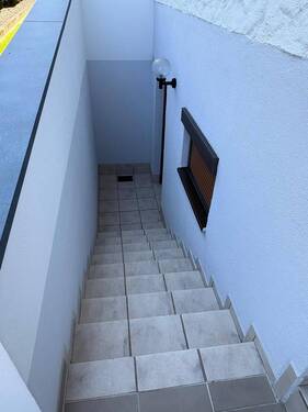 Treppe Keller Aussen.JPG - 