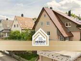 Außenansicht - Top-Gepflegtes 2-Familienhaus & Dachstudio in ruhiger Lage: 3 Bäder, 3 Garagen, Terrasse, Balkon!