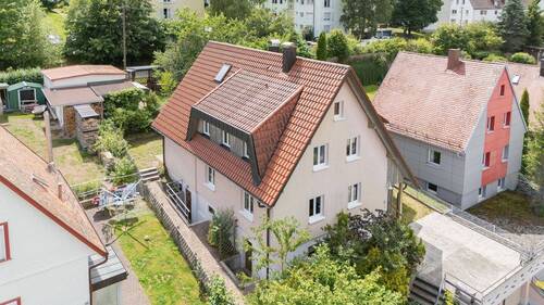 Außenanicht - Mehrfamilienhaus, Wohnhaus mit 211,40 m² in Sankt Georgen im Schwarzwald zum Kaufen
