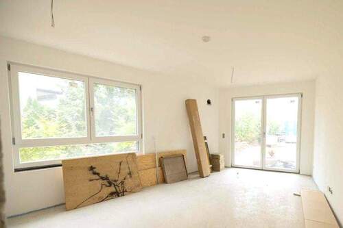 Wohnen mit Zugang Terrasse - 2 Zimmer Terrassenwohnung zum Kaufen in Nürnberg