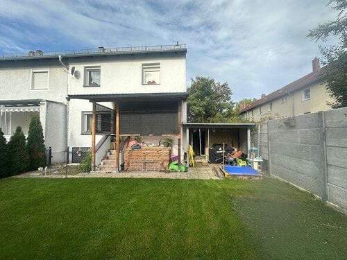 Südansicht - Wohnen wo Kinder groß werden ++ REH mit Garten und Garage ++