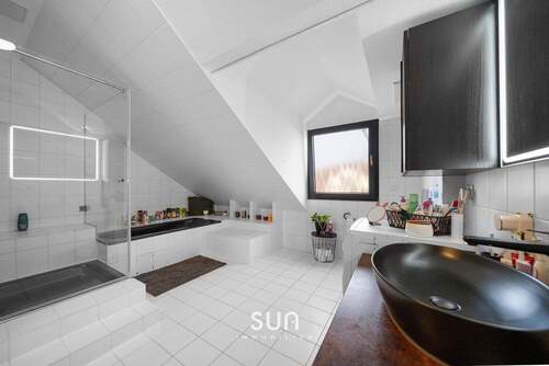 TAGESLICHTBADEZIMMER - 