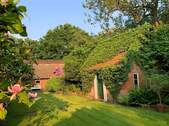 Innenhof, Garage und Schuppen - 