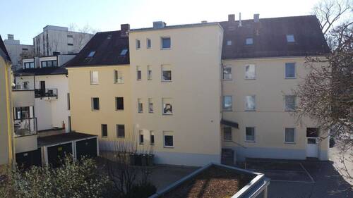 Ansicht Hofseite - 4 Zimmer Etagenwohnung zum Kaufen in Landshut