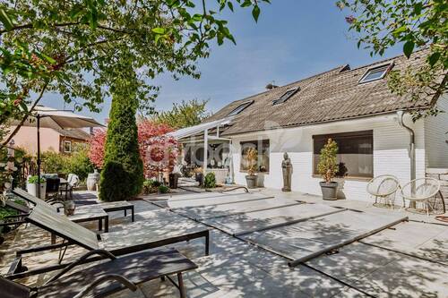 Terrasse mit Pool - 