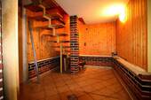 Flur- und Treppenbereich im Kellergeschoss - 